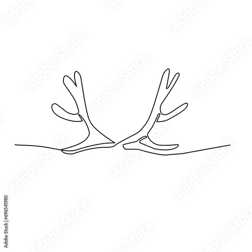 continuous line drawing of deer antler