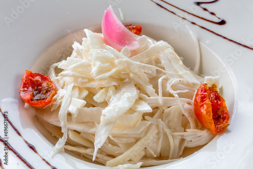 Fototapeta Naklejka Na Ścianę i Meble -  Salade de palmiste créole, gastronomie réunionnaise 