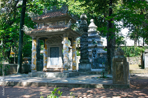 Tu Hieu Pagoda in Hue photo