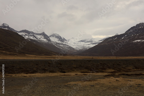 Reyĭarfjörĭur is an Icelandic fjord in the municipality of Fjarĭabyggĭ in the east of the island, in the Austurland region © marieagns