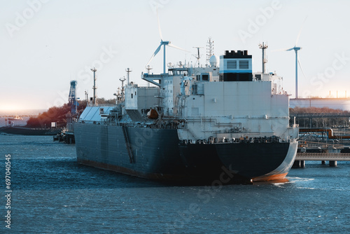 Large LNG Tanker Carrier During Cargo Operations At The Offshore Gas Terminal © Andriy Sharpilo