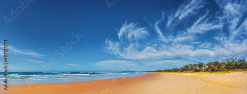 Foto Wide view of Tallow Beach, Byron Bay, New South Wales, Australia
