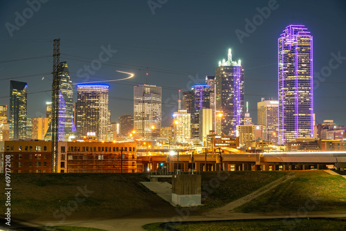 Dallas Skyline bei Nacht