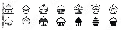 Cupcake icon. Cake sign icon, Simple cupcake flat icon, Pastry shop logo. Set of black cupcakes, muffin logo. cupcake silhouette, cake, sweet pastries, muffin. cupcake icon
