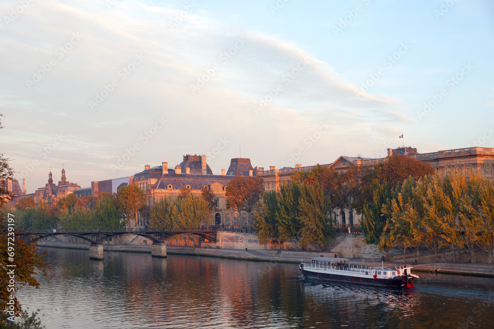 Naklejka premium The Quay Of The Louvre in the 1st arrondissement of Paris city