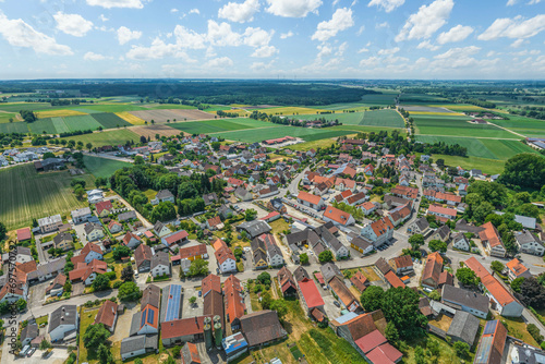 Die Gemeinde Mertingen im Landkreis Donau-Ries, Blick nach Südwesten zum Naturpark Westliche Wälder