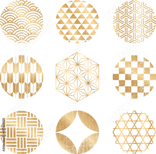 Set of 9 Japanese patterns in a hazy golden circle