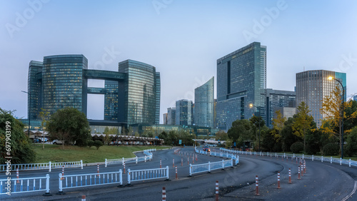 Streets and modern cityscape of Hangzhou, China © 昊 周