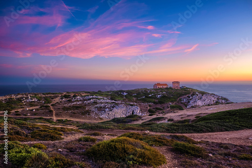 Obraz na płótnie Beautiful landscape of cape Espichel coast at sunset, Portugal w salonie