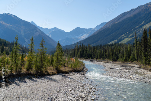 Kanada, Flüsse und Berge