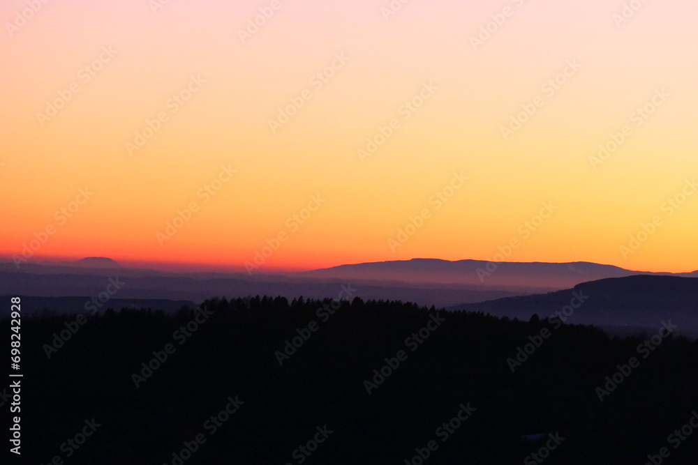 Blick in das steirische Joglland am Abend 