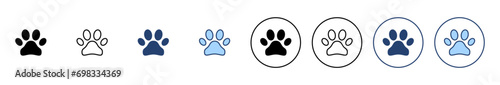 Paw icon vector. paw print sign and symbol. dog or cat paw