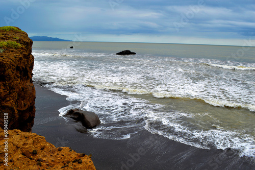 Fototapeta Naklejka Na Ścianę i Meble -  beach and rocks
