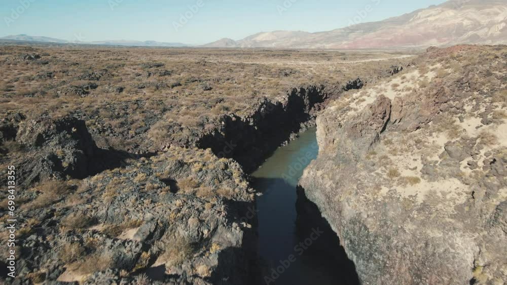 La Pasarela, a rocky formation in Malargüe, offering a unique and captivating natural spectacle amid the stunning landscapes. La Pasarela, a rocky formation in Malargüe, offering a unique and captivating natural spectacle amid the stunning landscapes.