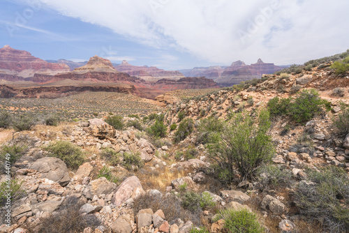 Obraz na płótnie hiking the tonto trail in the grand canyon national park, arizona, usa w salonie