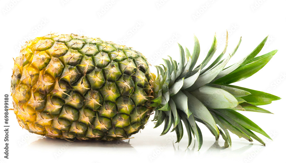 Ananas isoliert auf weißem Hintergrund, Freisteller Ananas isoliert auf weißem Hintergrund, Freisteller