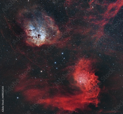 Nebulose Girino e Stella Fiammeggiante