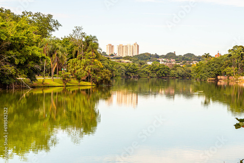 Lagoa do taquaral em Campinas, Parque Portugal em Campinas photo