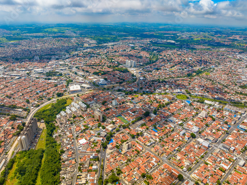 Imagem aérea dos bairros Campos Elíseos, Paulicéia, Jardim Londres, Vila Perseu em Campinas, São Paulo.  © Paulo