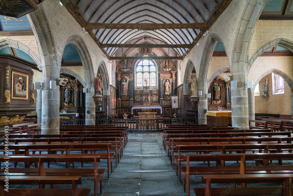 Umfriedeter Pfarrbezirk in Pleyber-Christ in der Bretagne