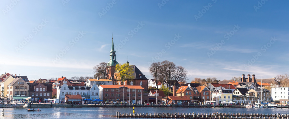Obraz premium Kappeln, Schleswig-Holstein, Germany. Wide panorama of the town cityscape