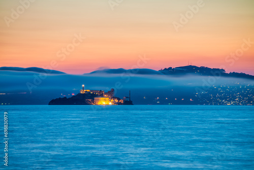 San Francisco skyline at night, California © jovannig
