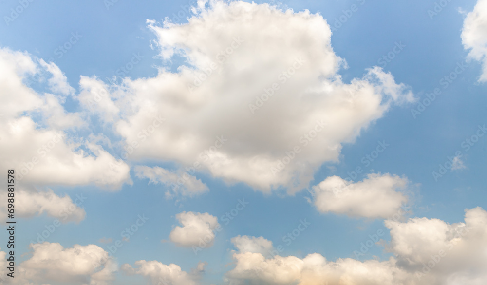 Fototapeta premium The unique beauty of a clear cloudy daytime spring sunny calm bright sky