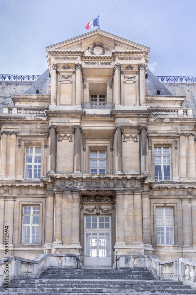French-chateau-stone-facade-flag