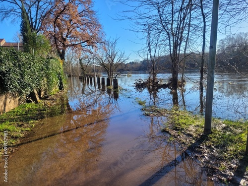 Bergerac, Promenade de L'Alba, Dordogne, Nouvelle Aquitaine, France, Europe 