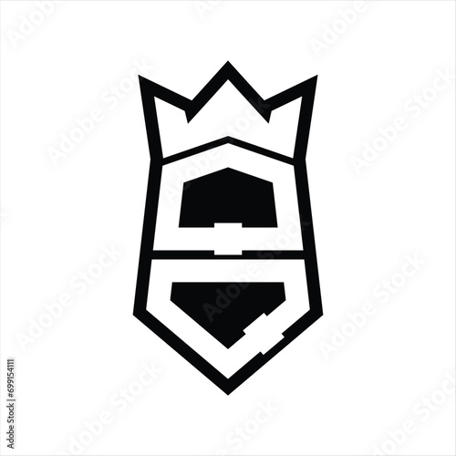QQ Letter Logo monogram hexagon shield shape up and down with crown isolated style design