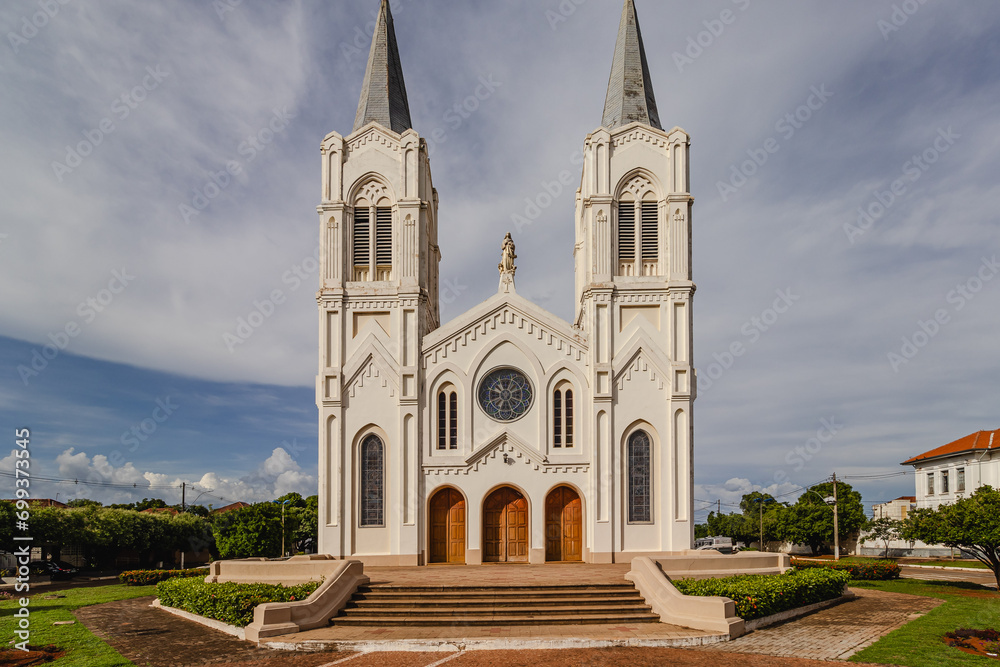 igreja na cidade de Aquidauana, região do Pantanal Sul, Estado do Mato Grosso do Sul, Brasil