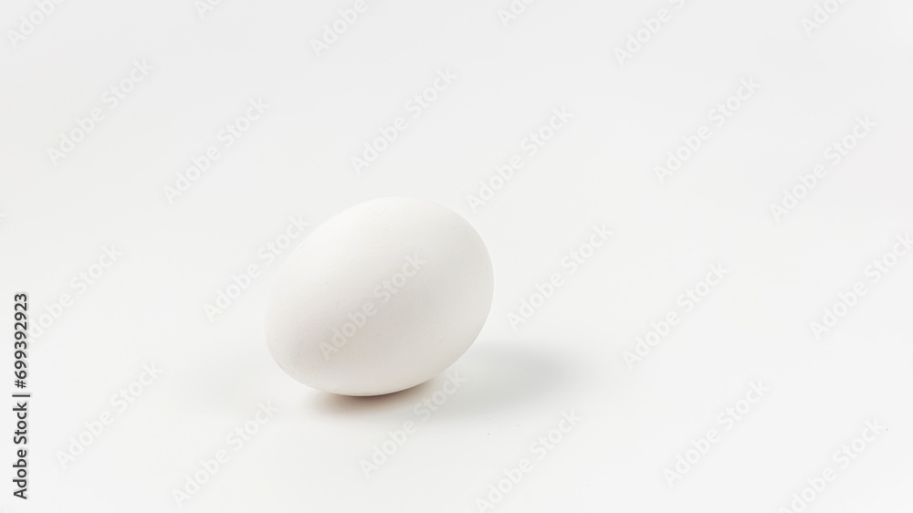 Eggs on White Background، eggs isolated on a white background. Eggs on White Background، eggs isolated on a white background.