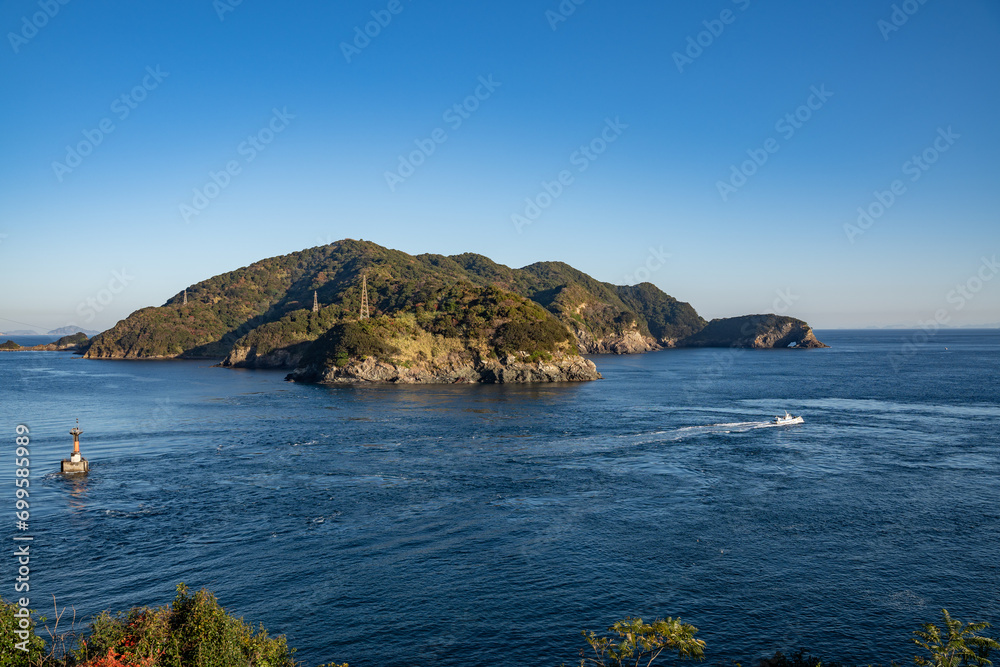 大分県の元之間海峽と大島