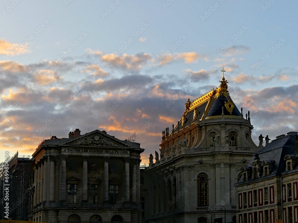 Obraz premium Versailles, September 2023 - Visit the magnificent Palace of Versailles. Home of kings built by the Sun King Louis XIV View of the castle