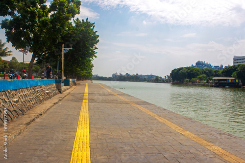 Tableau sur toile lake with run track in the side, danau sunter/sunter lake