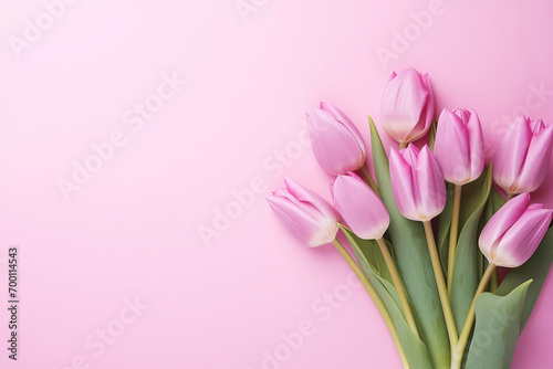 a bouquet of purple tulips © Dumitru