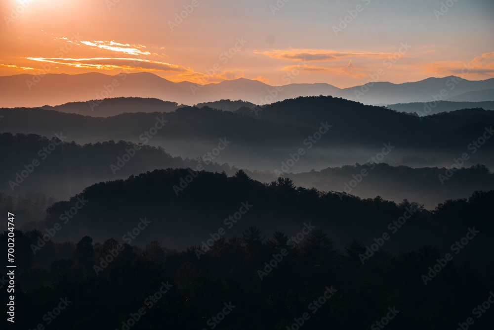 Sunrise over the Great Smoky Mountains in Tennessee. These Blue Ridge mountains are like no other! Sunrise over the Great Smoky Mountains in Tennessee. These Blue Ridge mountains are like no other!