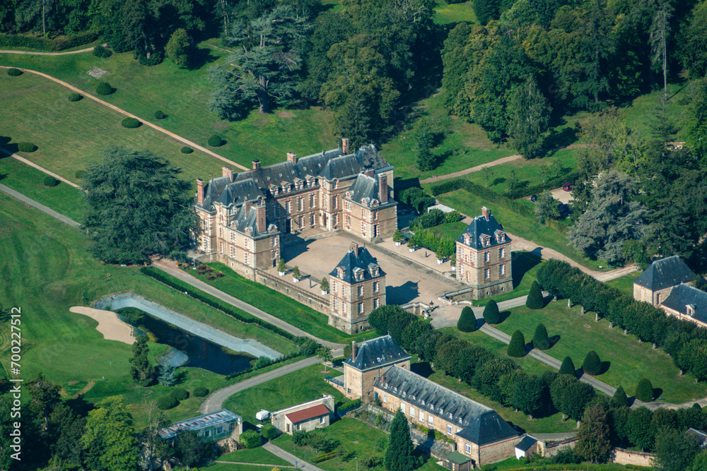 vue aérienne du château de Rambouillet dans les Yvelines en France