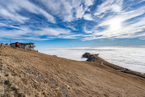 Rifugio Chierego sopra le nuvole Monte Baldo