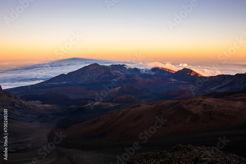 Sunset over a volcano © Alex Todd Anderson