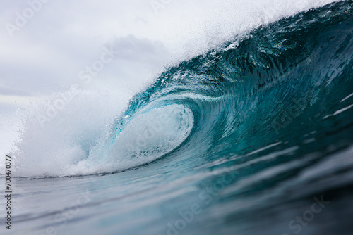 Fototapeta Naklejka Na Ścianę i Meble -  Powerful wave breaking in Atlantic Ocean