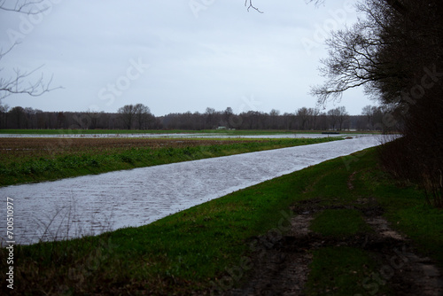 Land unter - Hochwasser in Niederlangen und Umgebung, Emsland photo