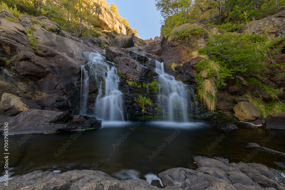 Fototapeta premium Cascadas Chaquira - Reserva Lagunas Epulafquen - Neuquén