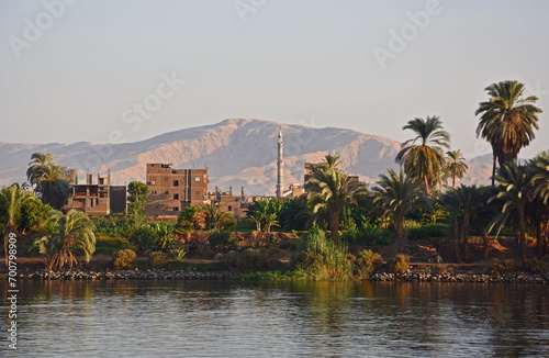Typische Siedlung am Nil in Oberägypten © Waldteufel
