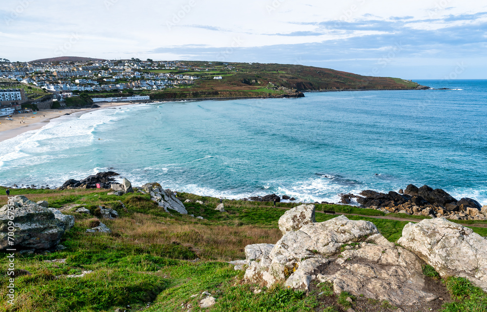 Blick von der alten Kapelle zum Atlantik in St. Ives Blick von der alten Kapelle zum Atlantik in St. Ives