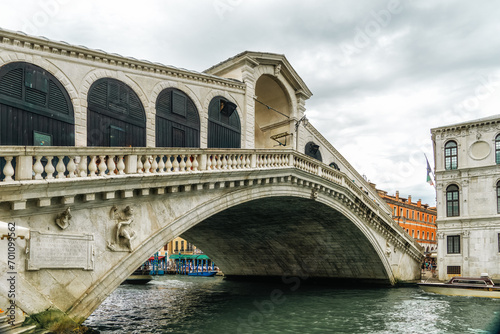  Rialto Bridge or Ponte die Rialto in Venice, Italy