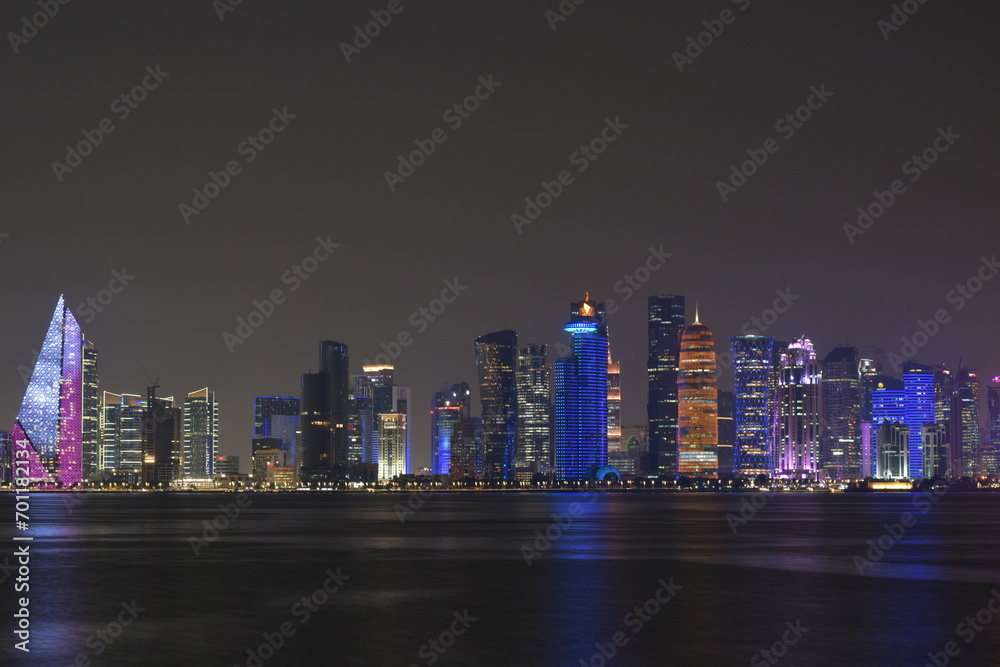 Skyline de Doha la nuit
