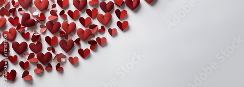 Fondo de color blanco con corazones para el día de San Valentín photo