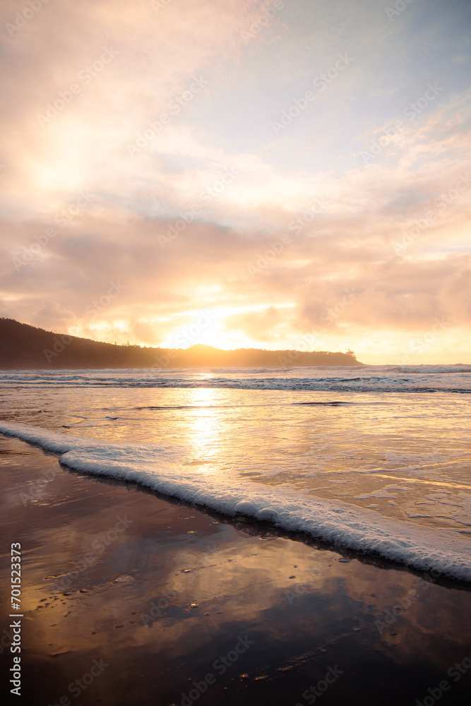 Fototapeta premium Sunset at beach - west coast