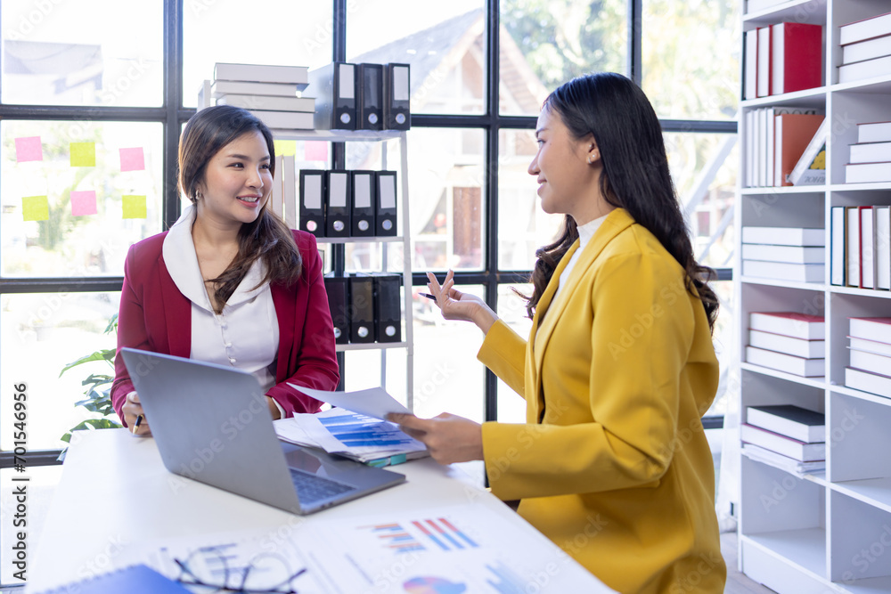 Obraz premium Teamwork meeting, laptop and business people in office workplace. Collaboration, technology and workers, women or employees with touchscreen planning sales, research or financial strategy in company